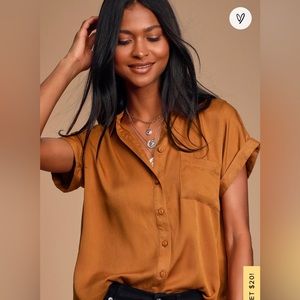 Lulu’s Blythe Rust Brown Short Sleeve Button-Up Top